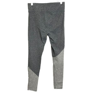 Women's‎ Leggings Cropped Heathered Gray Activewear Fitted Elastic Waist Size L
